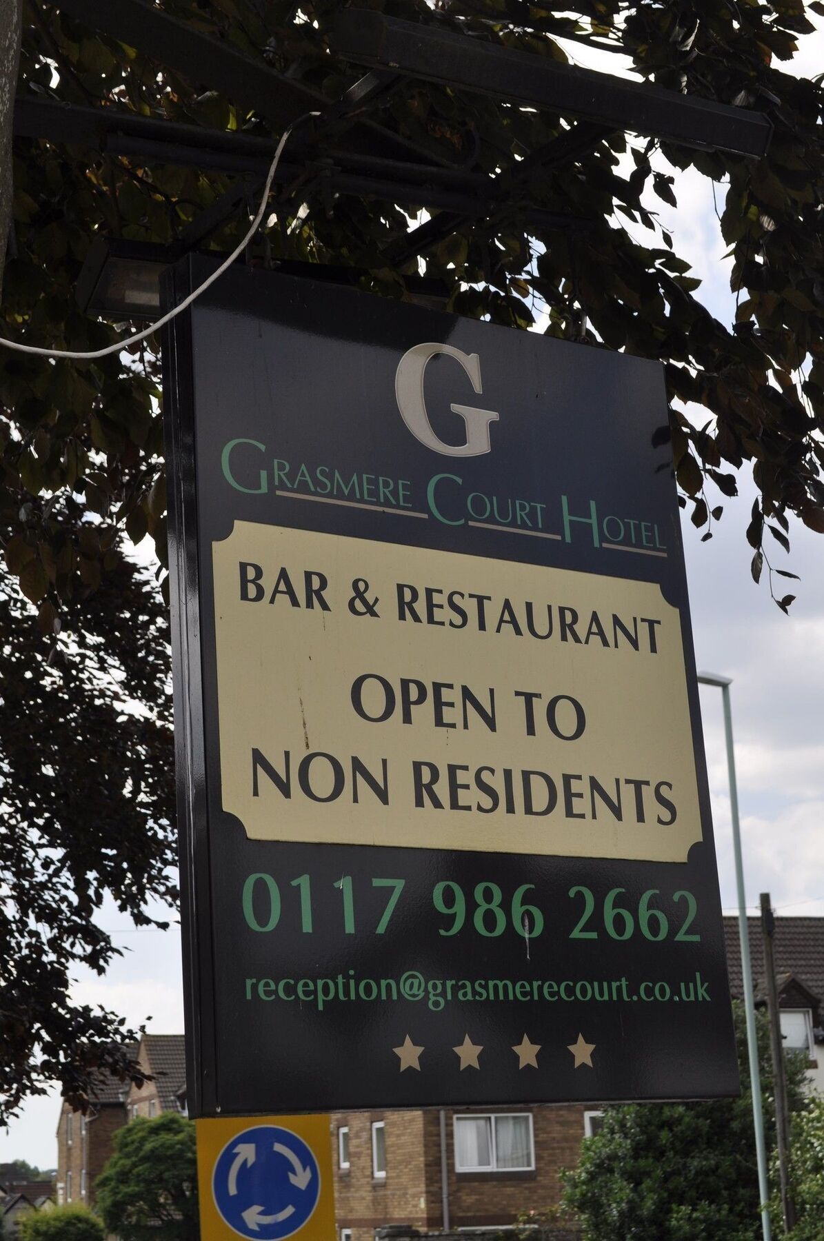 Hayward'S At The Grasmere Кейншам Екстериор снимка